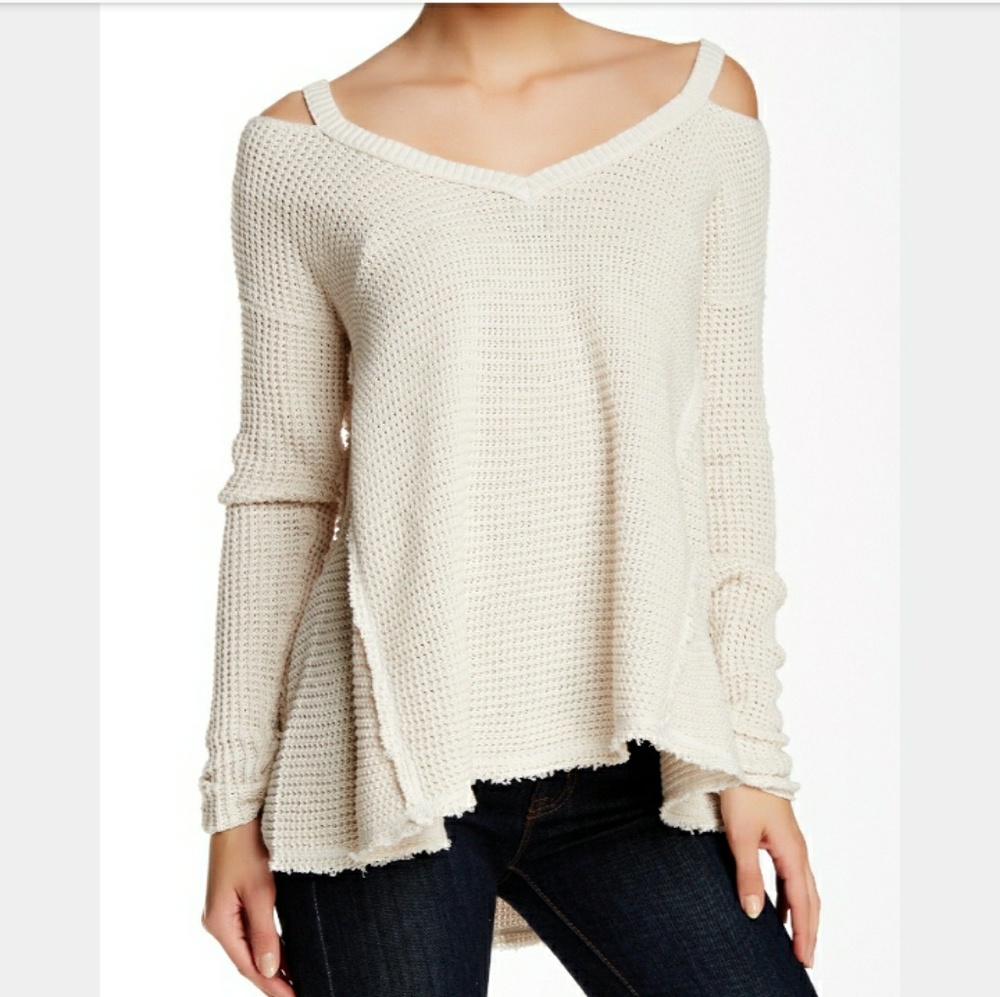 Free People please read! Moonshine V-neck sweater